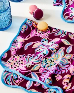 Store Printed Scalloped Edge Dinner Napkin Women Tabletop